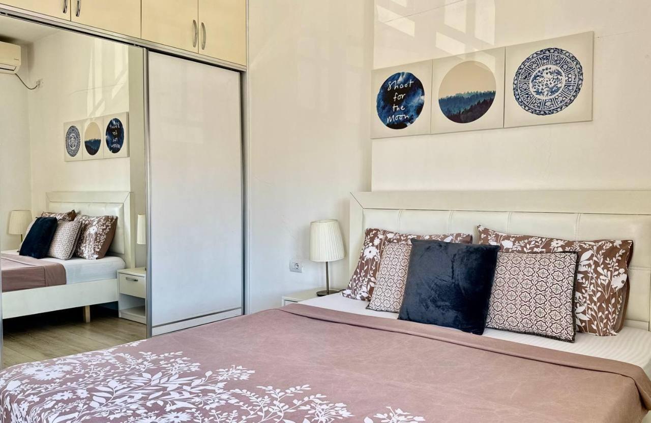 Morina Sea View Apartment ساراندا المظهر الخارجي الصورة