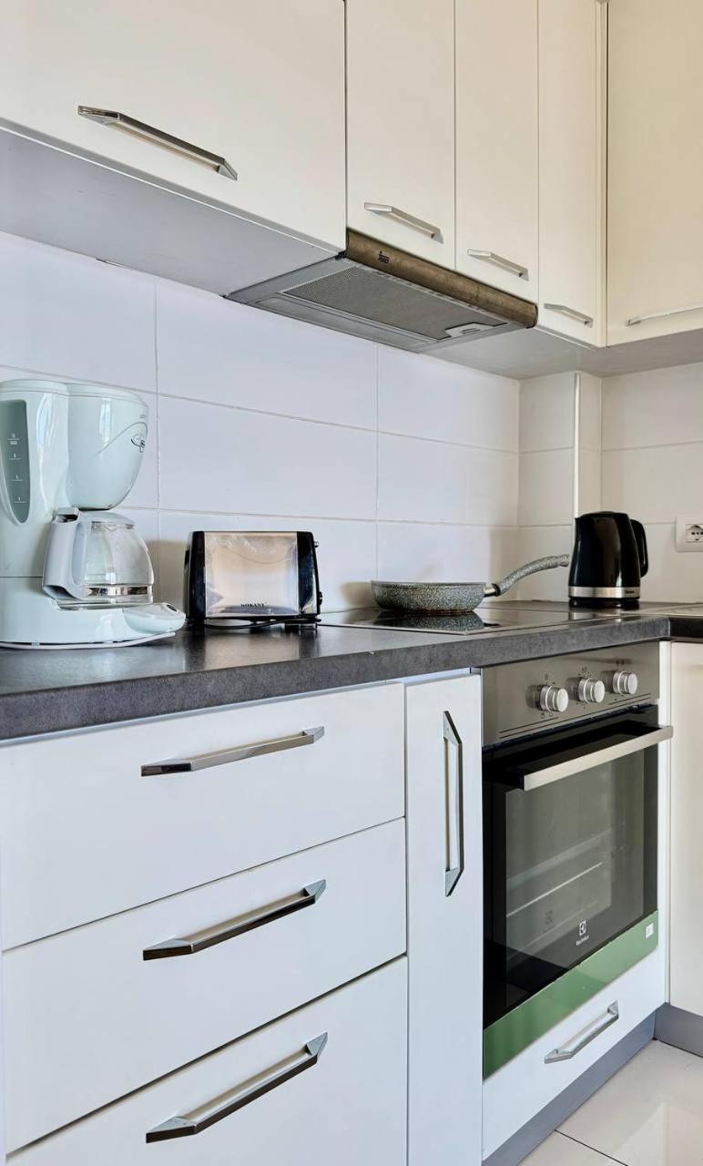 Morina Sea View Apartment ساراندا المظهر الخارجي الصورة